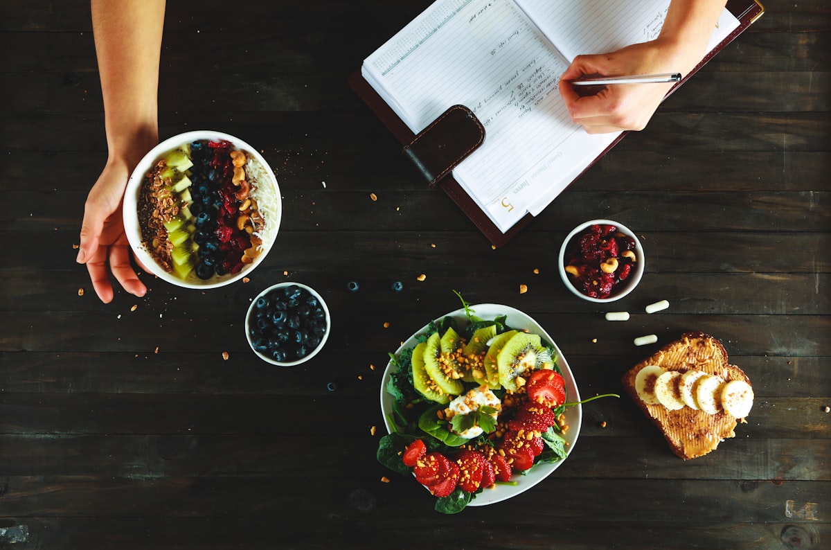 Expert nutritionist reviewing personalized health plan